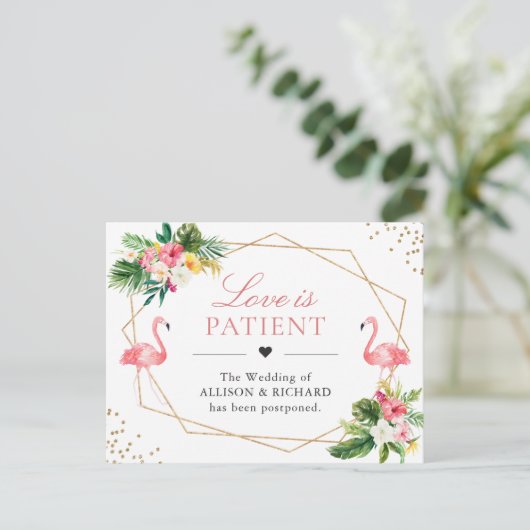 Liefde is Tropische Flamingo Wedding New Date Briefkaart (Staand voorkant)