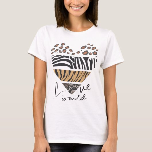 "Liefde is Wild" Hartvorm Wild Bont Patroon T-shirt (Voorkant)
