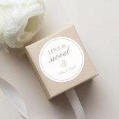 'Liefde is zoet' Trouwsticker Ronde Sticker