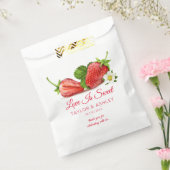 Liefde is Zoete Aardbei Fruit Bedankzakje (Gezegeld)