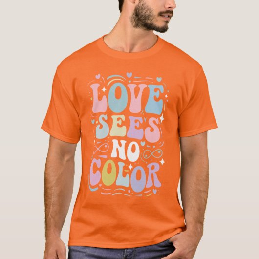 Liefde kent geen kleur t-shirt (Voorkant)
