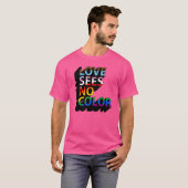 Liefde kent geen kleur t-shirt (Voorkant volledig)