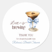 Liefde komt tot leven Blue Bow Coffee Bruidsdouche Ronde Sticker (Voorkant)