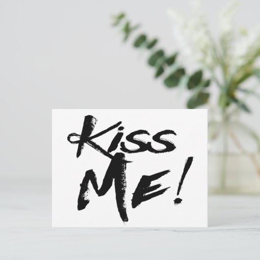  liefde kus me zwart en wit briefkaart (Staand voorkant)