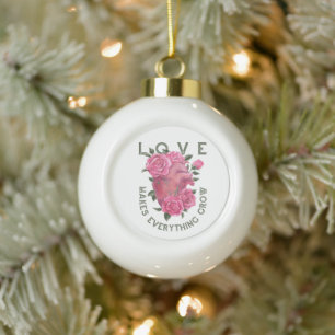 Liefde laat alles groeien – Romantische Bloemenkun Keramische Bal Ornament
