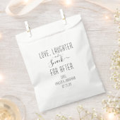 Liefde, lachen en een snack voor na bedankzakje (Geknipt)