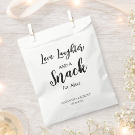 Liefde. Lachen en een snack Wedding Favor Bag Bedankzakje