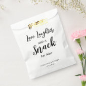 Liefde. Lachen en een snack Wedding Favor Bag Bedankzakje (Gezegeld)