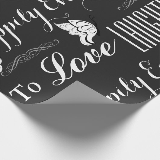 'Liefde, lachen en gelukkig ook na' bruiloft Cadeaupapier (Hoek)