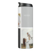 Liefde leeft hier | Drie foto familie cadeau Thermosbeker (Geroteerd rechts)