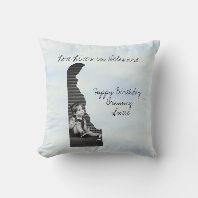 Liefde leeft in Delaware State Shaped Custom Photo Kussen (Voorkant)