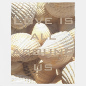 Liefde ligt allemaal rond ons Inspirerend strand S Fleece Deken (Voorkant)