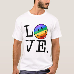 Liefde met een Happy Rainbow Flag Gay LGBT T-shirt