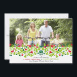 Liefde met kerstfotofeestkaartje feestdagenkaart<br><div class="desc">Een feestelijke slinger van rode harten, groene wervelingen en kerstbomen in combinatie met uw foto maakt een mooie vakantiekaart om dit vakantieseizoen te sturen. De kaart is eenvoudig aan te passen met uw tekst, lettertype, lettertypekleur, papiervormopties en keuze uit zes papiersoorten. Witte enveloppen inbegrepen. Zenuwachtig over het ontwerpen en bestellen...</div>