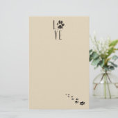 Liefde met Pet Paw Print Brown Grunge Typografie Briefpapier (Staand voorkant)