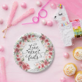Liefde mislukt nooit Bijbel Verse Roze Floral Wrea Papieren Bordje (Feest)
