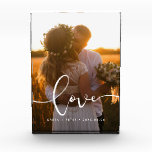 Liefde moderne kalligrafie overlay bruiloft fotoblokken<br><div class="desc">Laat je favoriete trouwende afbeeldingen zien met dit moderne fotoblok,  met het woord Liefde in een mooie tekstbedekking. U kunt de kleur en de grootte van de tekst gemakkelijk veranderen om uw afbeelding te passen.</div>