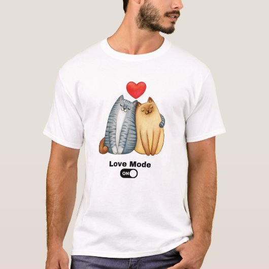 Liefde modus ingeschakeld t-shirt (Voorkant)