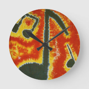 Liefde Muzieknoten Tie Dye Ronde Klok
