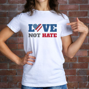 Liefde Niet Haat Vet Hart VS Vlag Typografie T-shirt