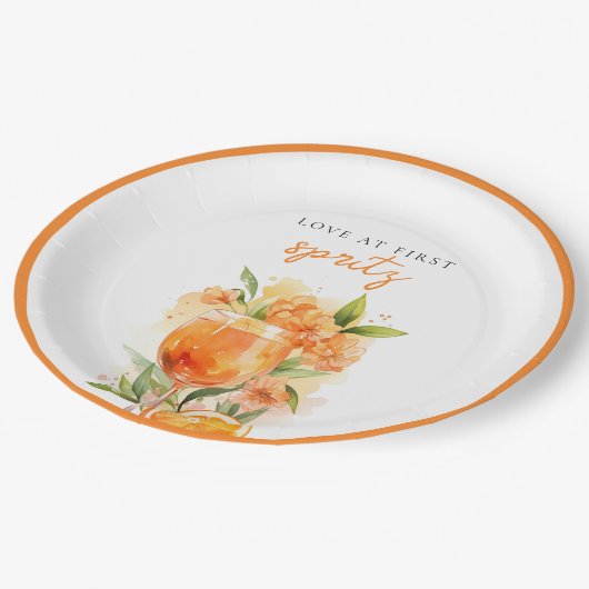 Liefde Op Het Eerste Spritz Bruidsdiner Papieren Bordje (Gekanteld)