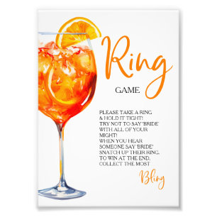 Liefde op het Eerste Spritz Citrus Ring Game Hunt  Foto Afdruk