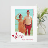 Liefde Red Minimalist Photo Valentijn Day Feestdagenkaart (Staand voorkant)
