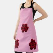 Liefde. Rode rozen uit de tuin. Schort (Insitu)