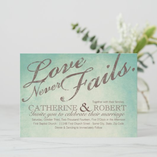 Liefde slaagt nooit in Rustic Wedding Kaart (Staand voorkant)