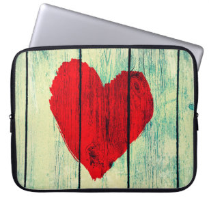 Liefde symbool op oude houten wand laptop sleeve
