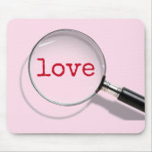 Liefde tekst onder vergrootglas muismat (Voorkant)