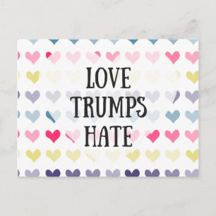 Liefde trumps haat. briefkaart