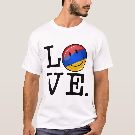 Liefde van Armenië die vlag glimlacht T-shirt (Voorkant)