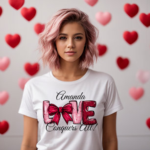 Liefde Verovert Alle Roze Bow T-shirt