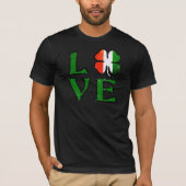 Liefde Vier Leaf Clover Ierse vlag St. Patrick's D T-shirt (Voorkant)