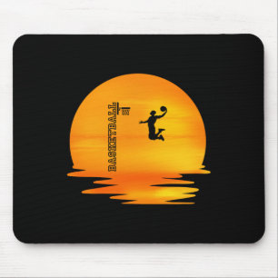 Liefde voor basketbal. Grappig cadeau voor gamers. Muismat