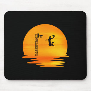 Liefde voor basketbal. Grappig cadeau voor gamers. Muismat