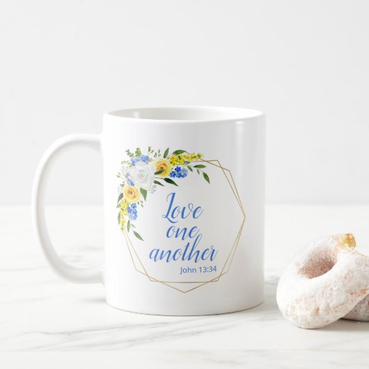 Liefde voor elkaar bloemstuk koffiemok (Met donut)