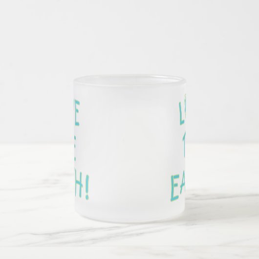 Liefde voor het milieu op aarde matglas koffiemok (Center)