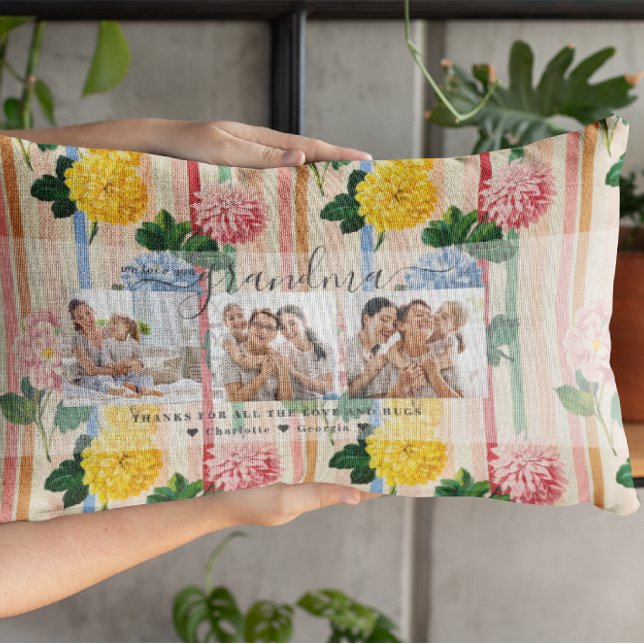 Liefde voor oma | Bloemendrie foto-collage Kussen (Creator heeft geüpload)