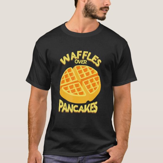 Liefde Wafels Over Pannenkoeken Ontbijt Eten Wafel T-shirt (Voorkant)