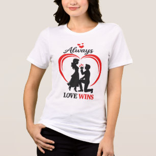 Liefde Wint – Zachte Tri-Blend Valentijn T-shirt. Shirt