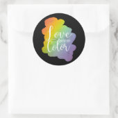 Liefde ziet geen kleuren citaat regenboog zwart ronde sticker (Tas)
