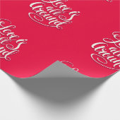 Liefde zit allemaal rond het script dat roze laat cadeaupapier (Hoek)