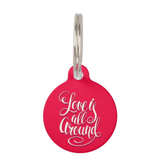 Liefde zit allemaal rond het script dat roze laat  huisdierpenning (Voorkant)
