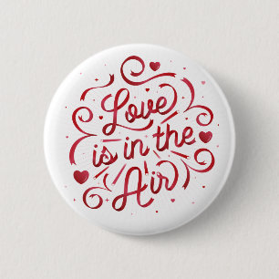 Liefde zit in de Air Button Pinback