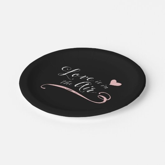 Liefde zit in de lucht -  Chalkboardstijl Papieren Bordje (Gekanteld)
