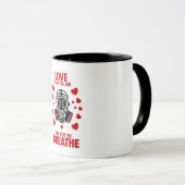 Liefde zit in de lucht, probeer niet te ademen mok (Voorkant rechts)