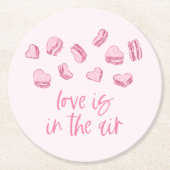 Liefde zit in de lucht roze harten ronde kartonnen onderzetter (Voorkant)
