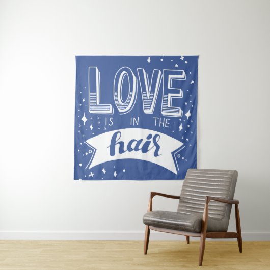 Liefde zit in de lucht wandkleed (In situ)